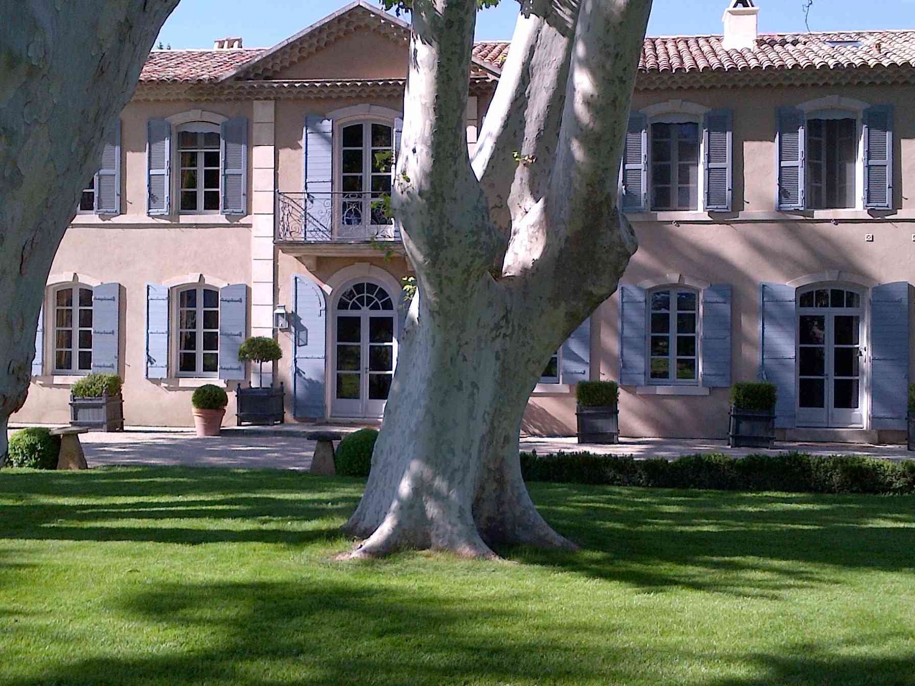 UMA Linda CASA NA Provence