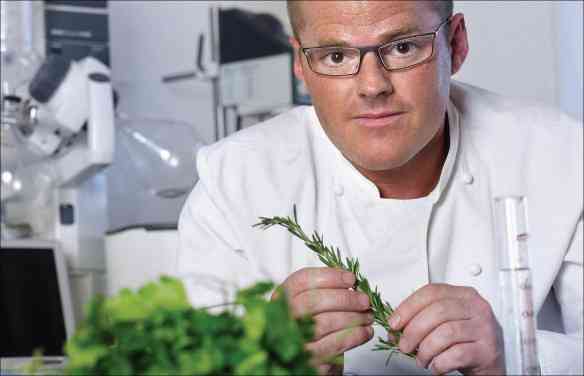 Pra quem está morrendo de curiosidade: Eis Heston Blumenthal e a sua "baby face"!