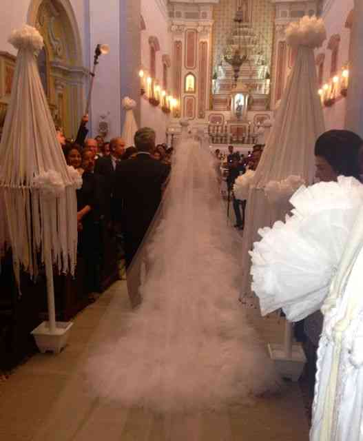 Verso do deslumbrante vestido de Yasmine, by Marthu: craque!