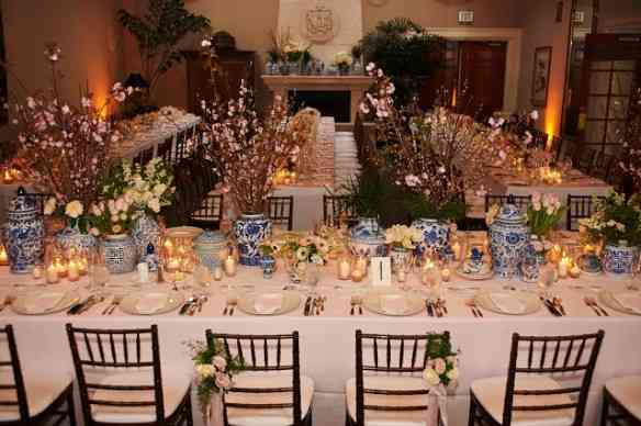 holly table