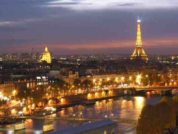 PARIS JE T'AIME!