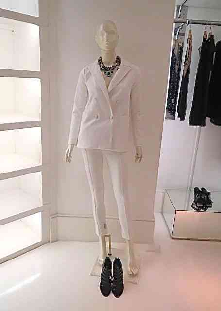 Terninho branco é um must have em qualquer closet que se preze...