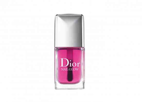 04-dior-nail-glow