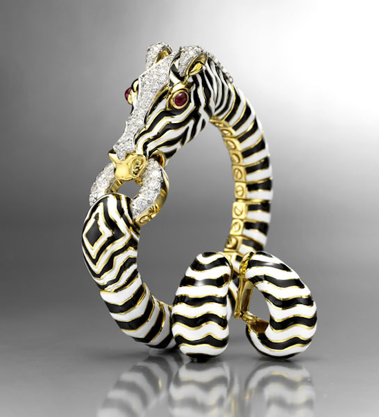 des_bijoux_vintage_au_salon_masterpiece_2013de_londres_siegelson_verdura_david_webb_545148212_north_545x.1