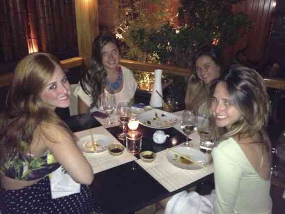 Curtindo a vida no Capputtino com minhas queridas Cissa Geyer, Pat Varella e Bel TM!