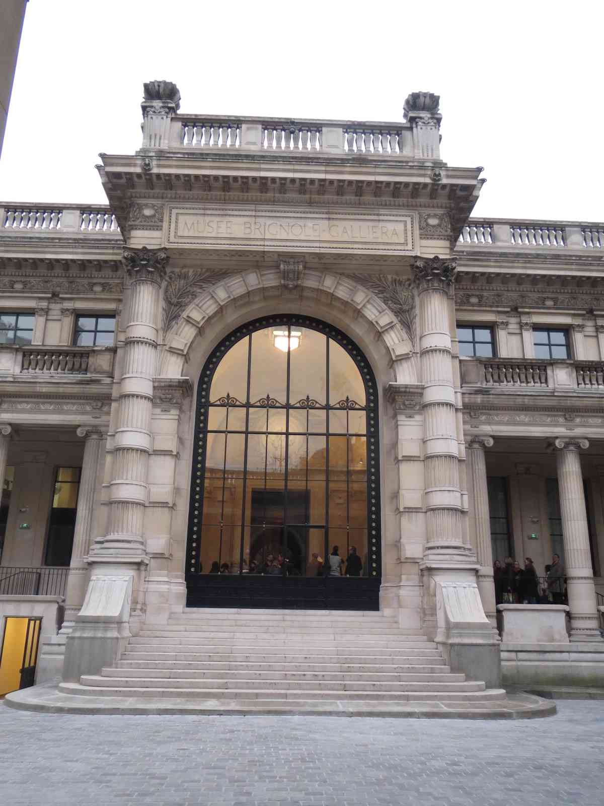 Exposição DO Alaïa EM Paris