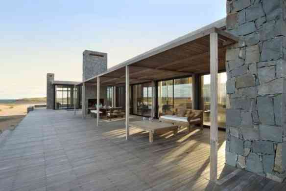 LOCATION, PUNTA DEL ESTE, URUGUAY