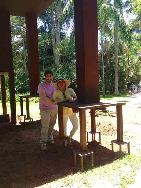 Acho que é muito importante ser bem guiado pelo "Magic Kingdom" de Bernardo Paz! Tive o privilégio e a sorte de ter uma dupla sublime... Aqui na foto com meu guri musical, Rafael Fonseca