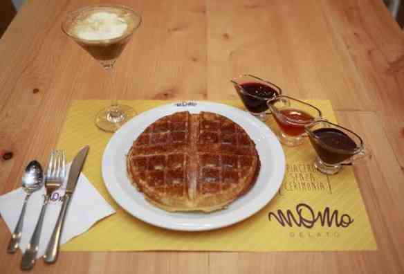 Waffle com outras companhias: igualmente delicioso!