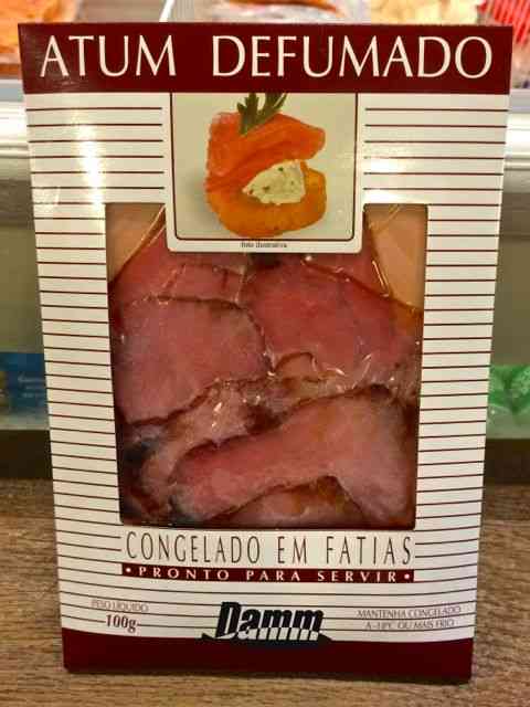 Divino: Carpaccio de atum defumado. Entrada chiquérrima e zero cal!