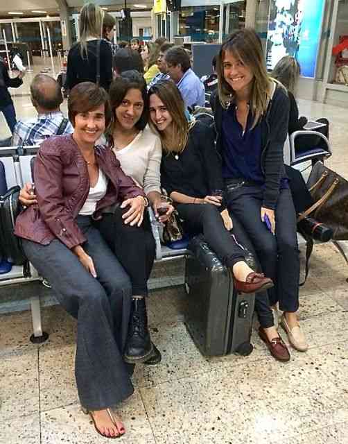Com as meninas embarcando pro México: Viagem maravilhosa!