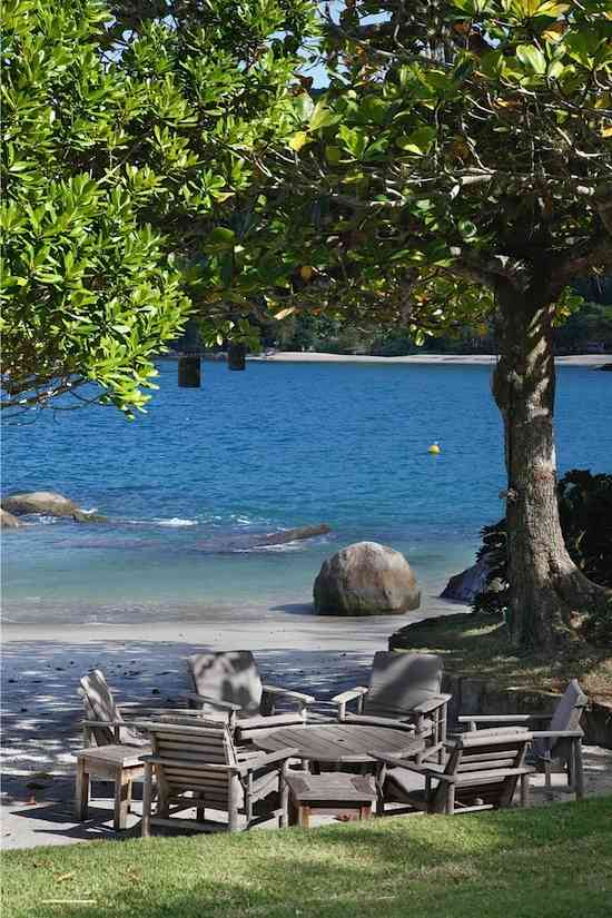 UMA CASA EM Angra DE CAPA DE Revista!