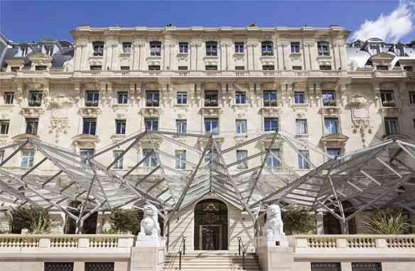 Peninsula+Paris_entrance+kleber_Les+plus+beaux+HOTELS+DESIGN+du+monde_hotelsdesignmonde