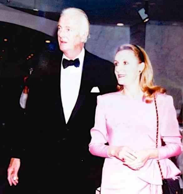 Hubert de Givenchy e a Duquesa de Cadaval, curador e idealizadora da mostra: dream team! 