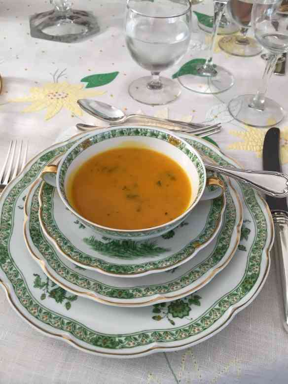 Close na deliciosa sopa de abóbora... Tudo era DOC (De Origem Caseira) como amo!