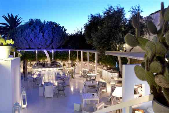 tsj-interni-restaurant-bar-mykonos-03
