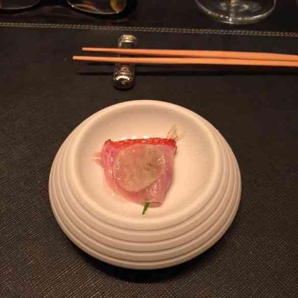 As entradas eram todas pra comer com hashi: estilo japonês na veia!