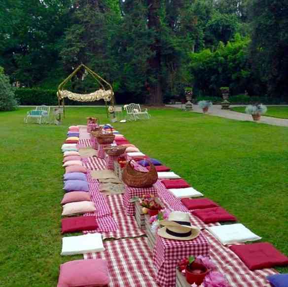 Tem algo mais chic do que este "picnic" ?