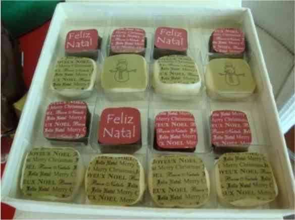 Estas trufas ficam lindas na mesa ou pra dar de presente!