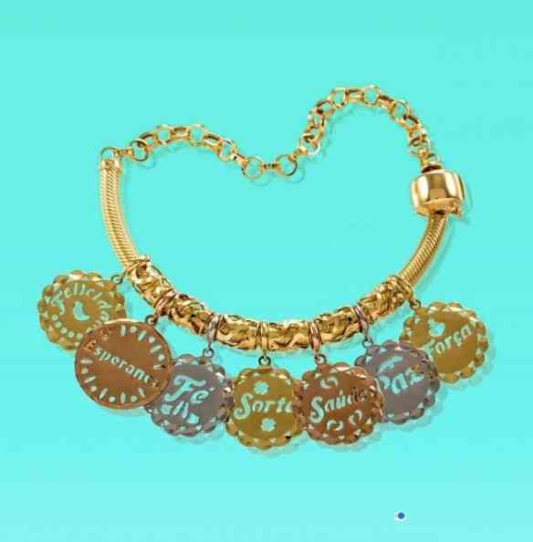 Sou louca por esta pulseira: linda e super astral!