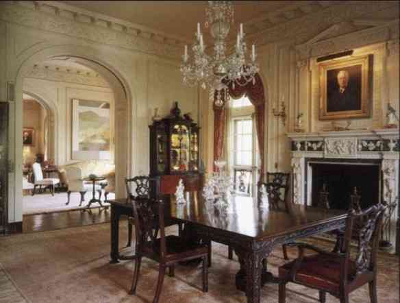 A sala de jantar.