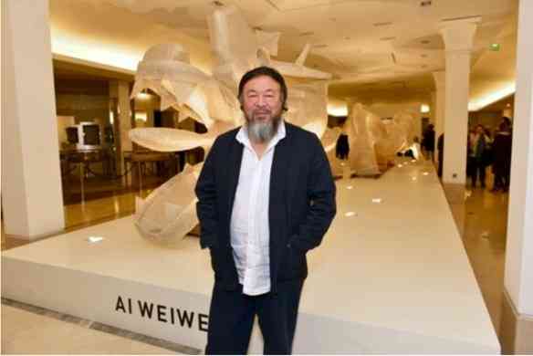 Ai Weiwei na inauguração de sua exposição 