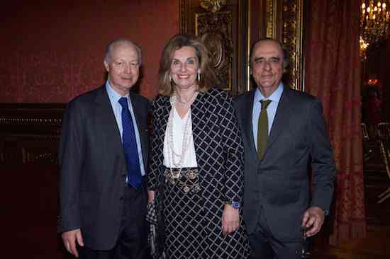 Présentation livre de la Baronne Sylvia de Waldner. Travellers, Paris le 24 mai 2016 Photo: Julio Piatti