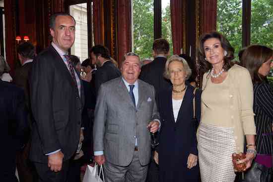 Présentation livre de la Baronne Sylvia de Waldner. Travellers, Paris le 24 mai 2016 Photo: Julio Piatti