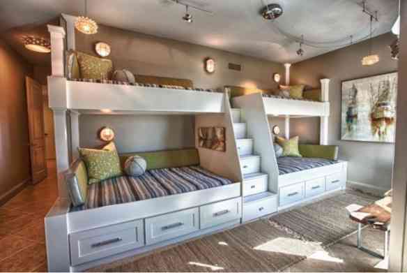 Mais outro quarto com aproveitamento de espace igual mas com outro visual!