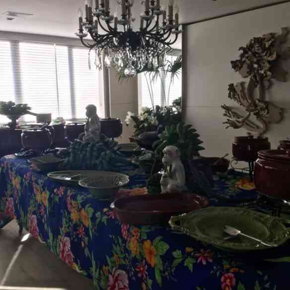 Vejam que linda está a mesa de almoço!