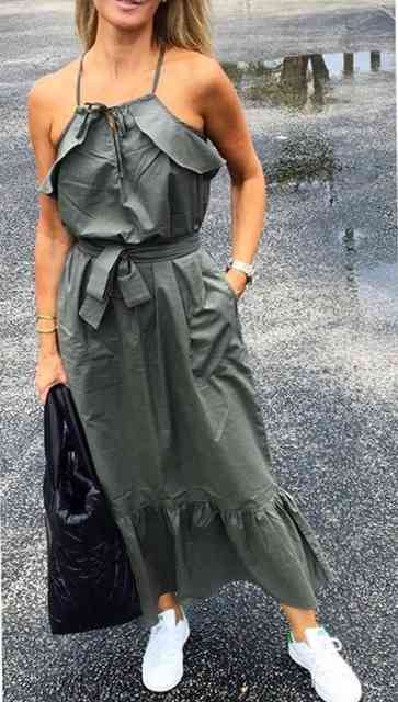Outro ponto alto das roupas de Vanvan: bolsos super bem localizados pra reforçar a elegância... Adoro!