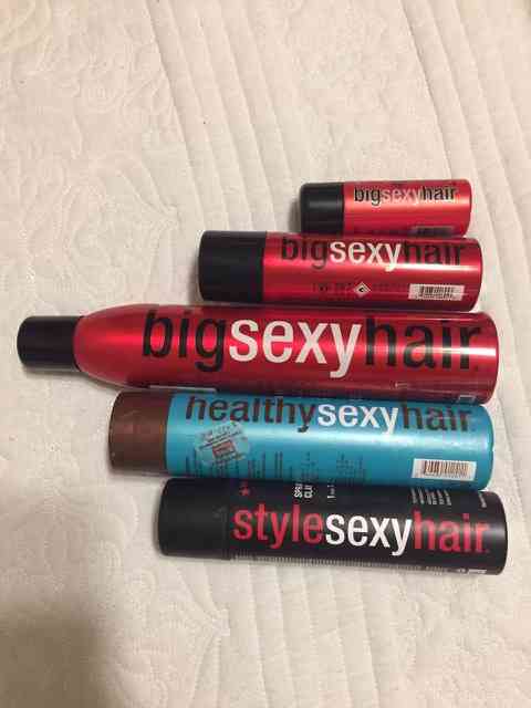 Dica master da Zazá: o efeito lindo do corte e luzes é reforçado pelos produtos da linha capilar "Sexy"... Amei!