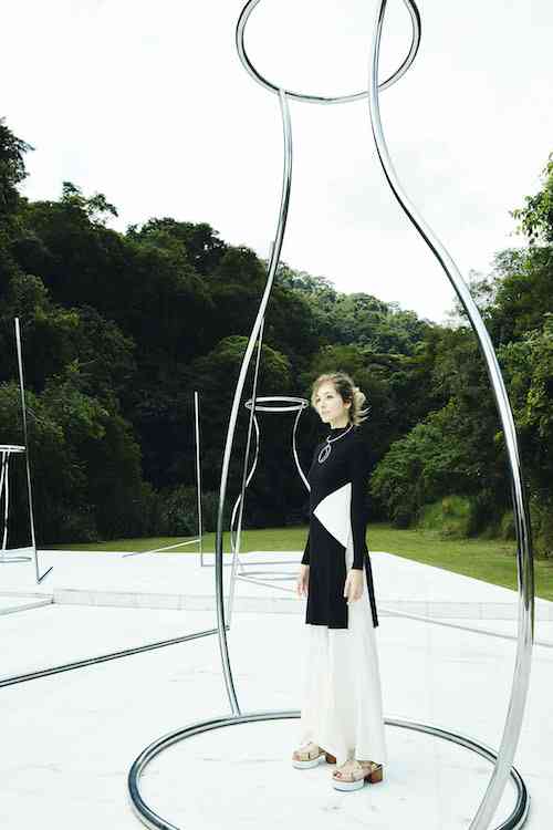 ANNA VIC: MODA E ARTE