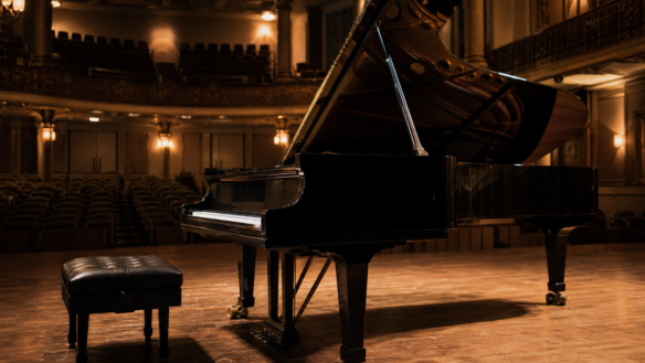 Imagem editorial do pianista Marcelo Bratke