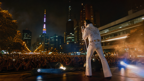 Imagem editorial de Elvis em São Paulo