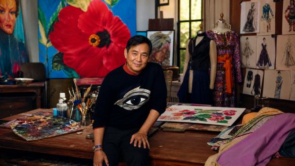 Imagem editorial sobre Kenzo e pintura